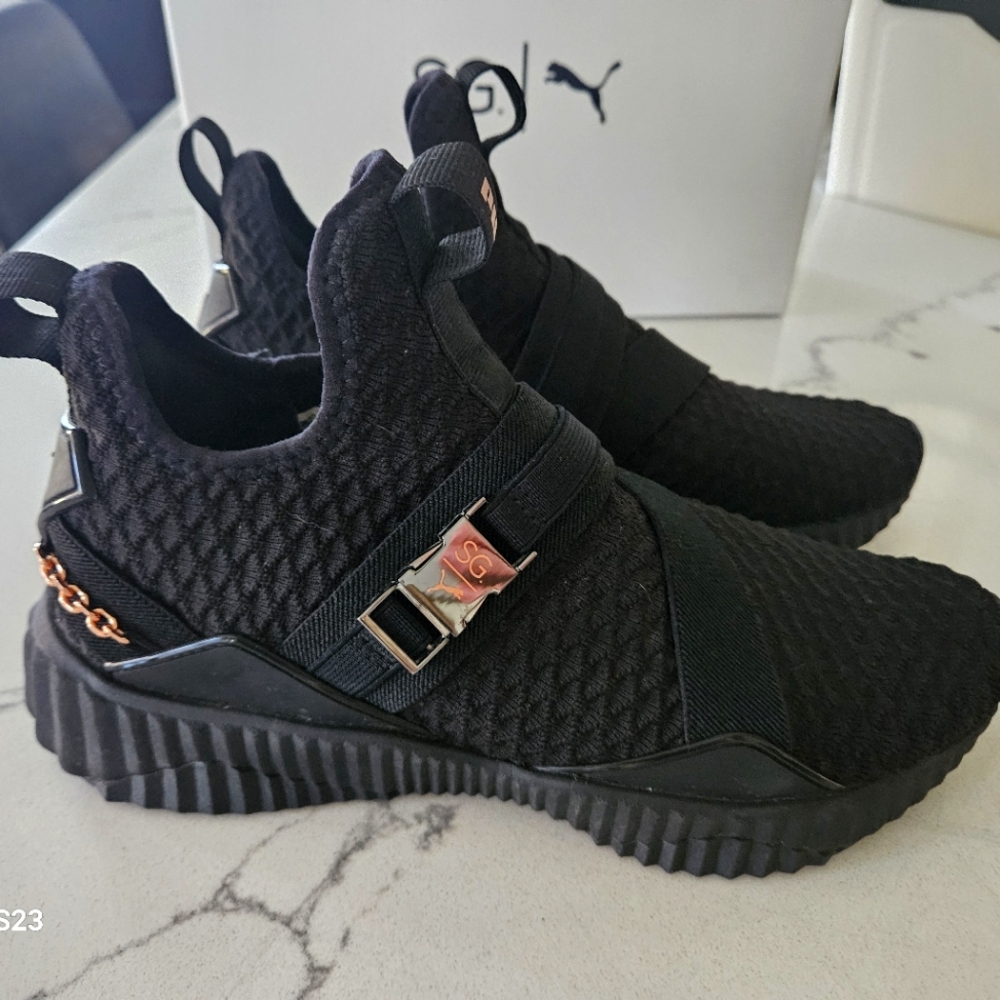 Puma Defy Selena Gomez Rose Gold Mid X